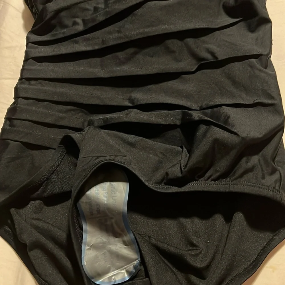 NWOT‎ DKNY Women's Swimsuit black one piece S M L - Picture 3 of 5